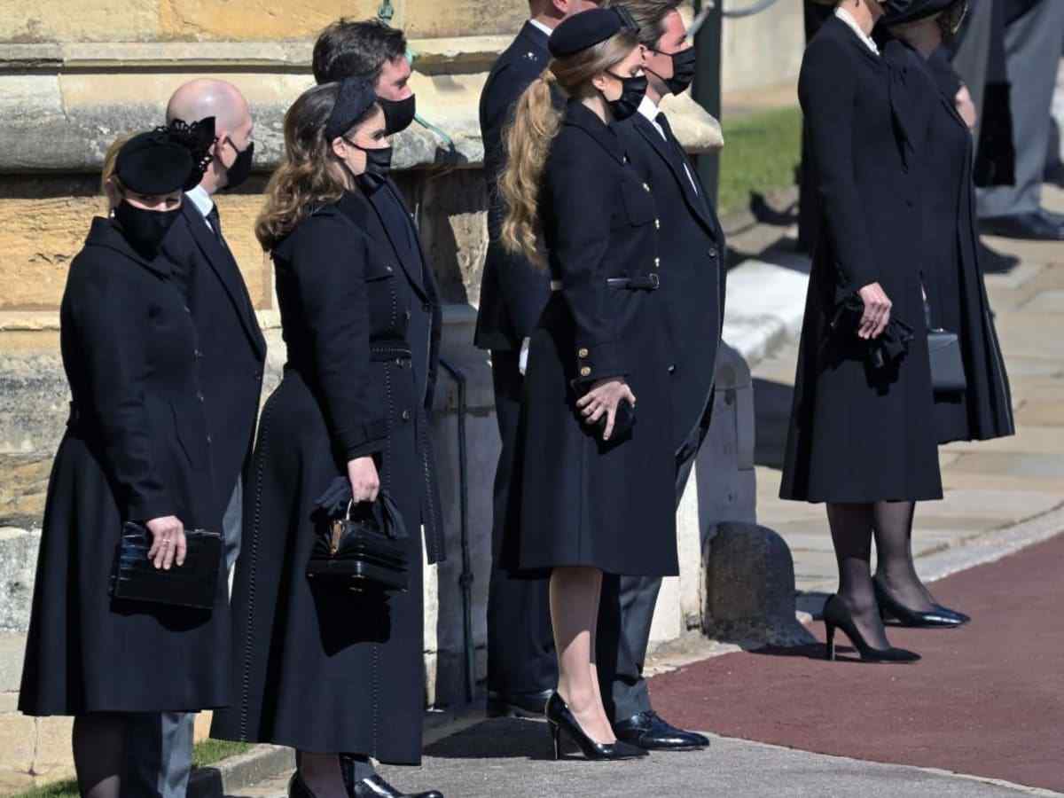 Funeral Outfit Women