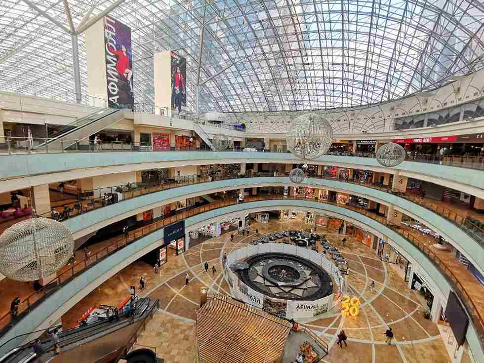 The Biggest Shopping Centers in The UK