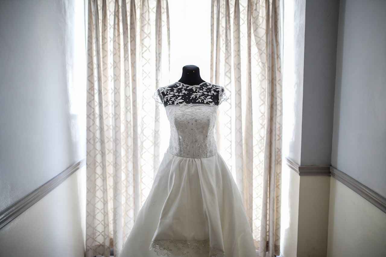 How to Clean A Wedding Dress at Home